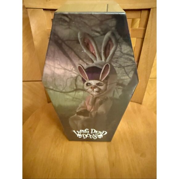 The Return of The Living Dead Dolls: Eggzorcist - Bunny of Doom Edition - Picture 1 of 9